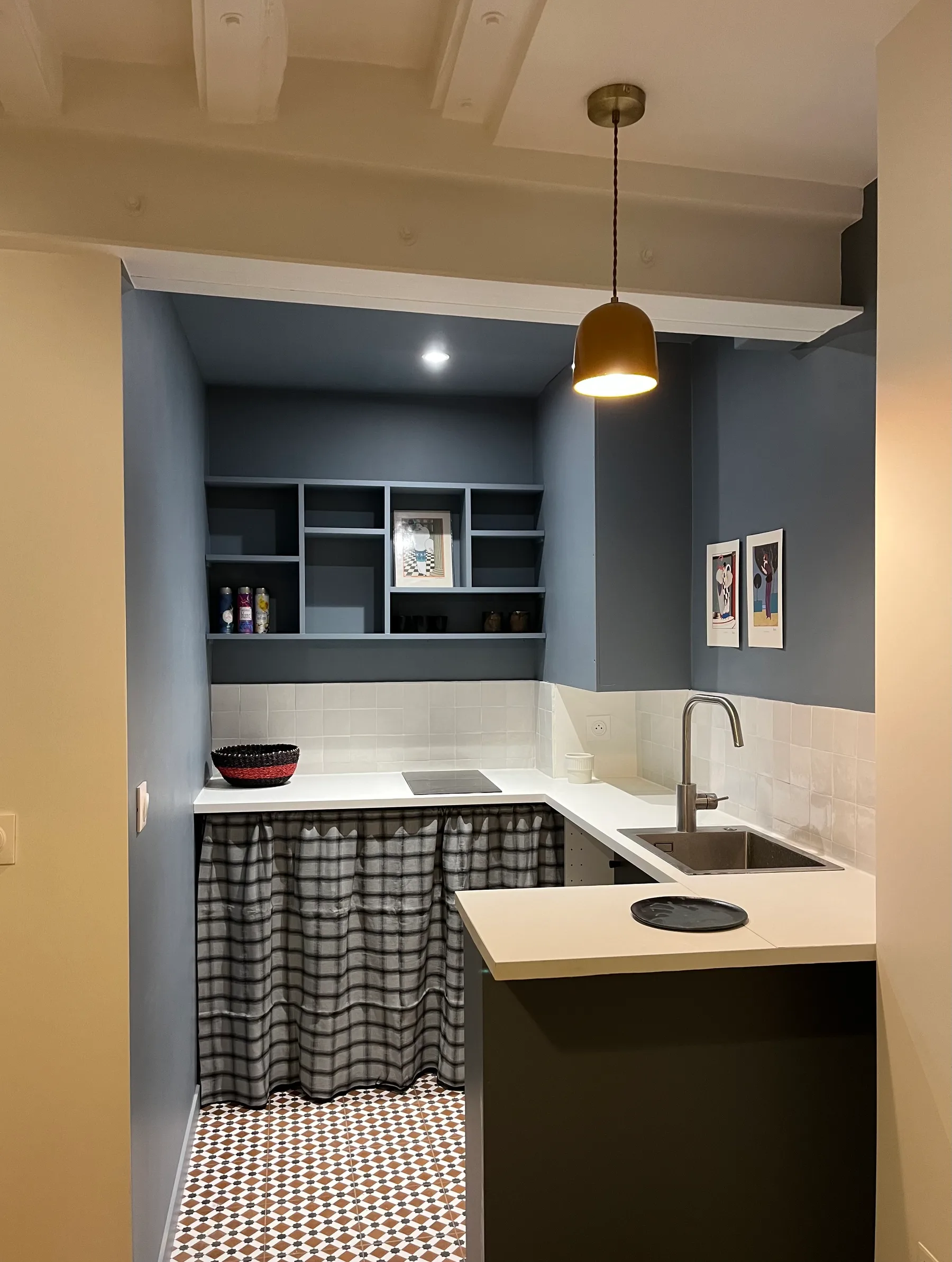 kitchenette étagères sur mesure